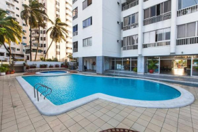 El Laguito 503 Apto. con piscina y parqueadero.